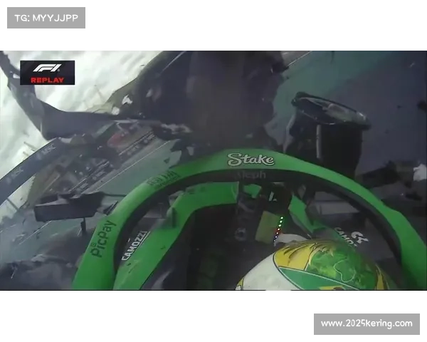 博托莱托主场退赛心碎瞬间，车迷掌声致敬本土英雄